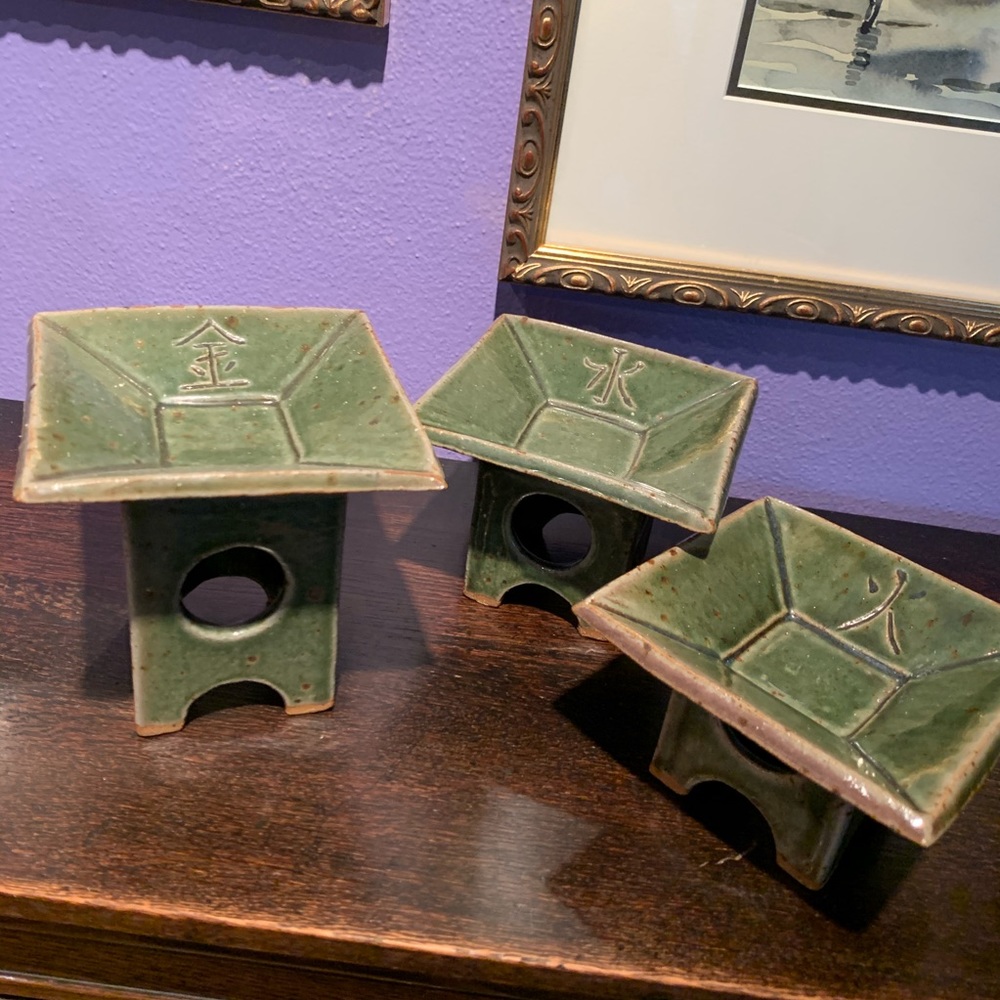 ✨✨✨ SOLD✨✨✨set of 3 decorative handmade celedon green pagodas